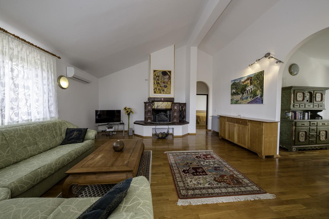 Apartments Dedic 수페타르스카 드라가 외부 사진