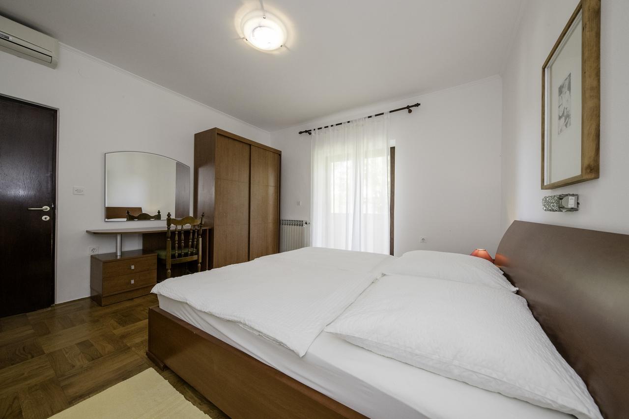 Apartments Dedic 수페타르스카 드라가 외부 사진
