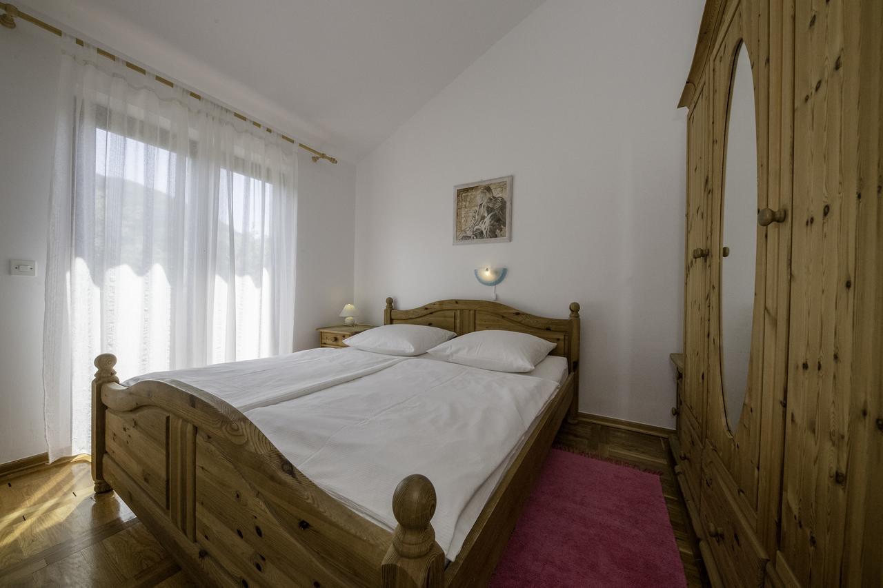 Apartments Dedic 수페타르스카 드라가 외부 사진