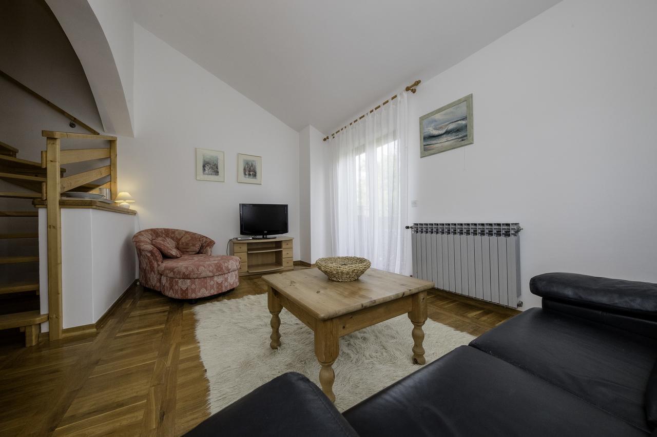 Apartments Dedic 수페타르스카 드라가 외부 사진