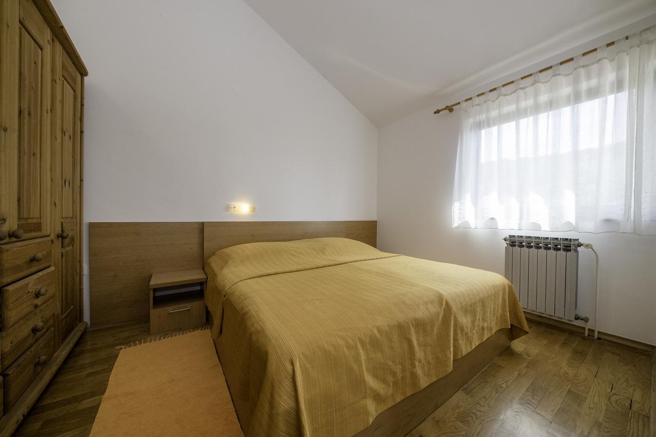 Apartments Dedic 수페타르스카 드라가 외부 사진